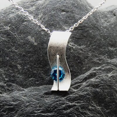 Pendentif argent et zirconium